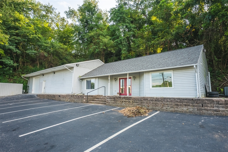 Commercial Buildings For Sale In Christiansburg VA