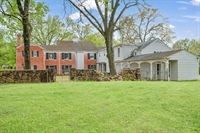 historic colonial home paris - 2