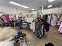 established women s boutique - 2