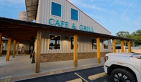 established landmark restaurant bar - 3