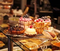 wholesale retail bakery with - 1