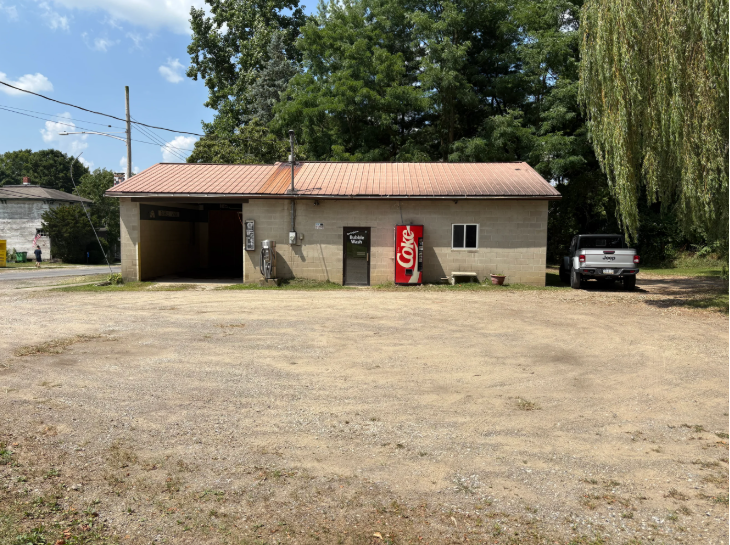 Springboro Car Wash Laundromat