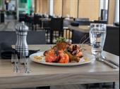 motel restaurant with property