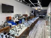 top-rated jewelry store workshop