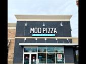 2 mod pizza restaurants