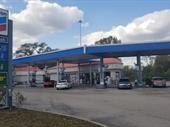 chevron gas station interstate