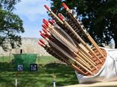 est retail gun archery