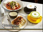 busy breakfast lunch café