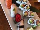 22+ yr sushi destination