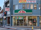 fully equipped pizza restaurant