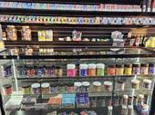 landlord-approved vape store space