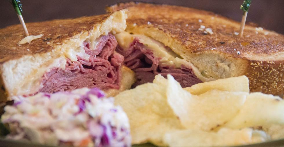 corned-beef-486388_1920