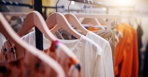 How to Sell a Retail Store Online