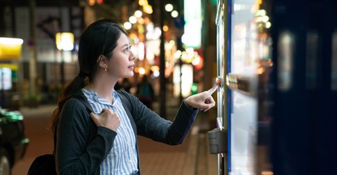 How to Run a Vending Machine Business